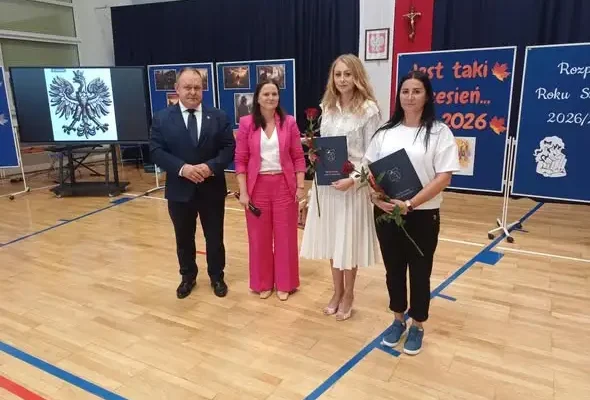 Nauczycielki z Gminy Krościenko nad Dunajcem odebrały akty nadania stopnia nauczyciela mianowanego